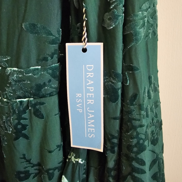 Draper James velvet Green wrap dress, size large, new with tags - Picture 2 of 3